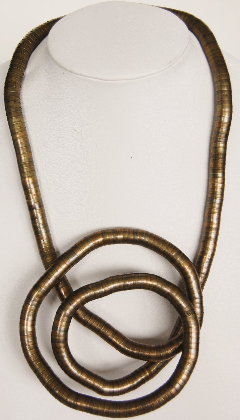 SnakeTwist